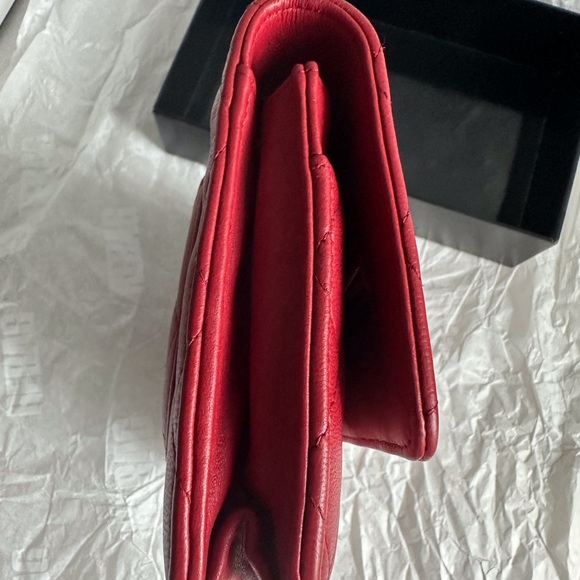 Chanel WOC - Picture 8 of 12